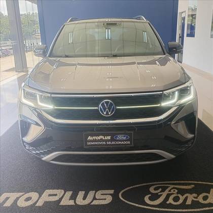 VOLKSWAGEN TAOS 1.4 250 TSI TOTAL FLEX HIGHLINE AUTOMÁTICO
